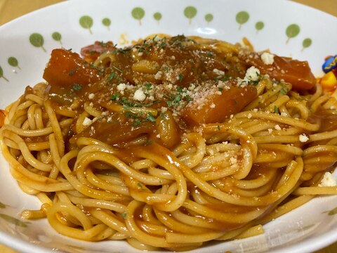 残ったハヤシライスソースでハヤシパスタ